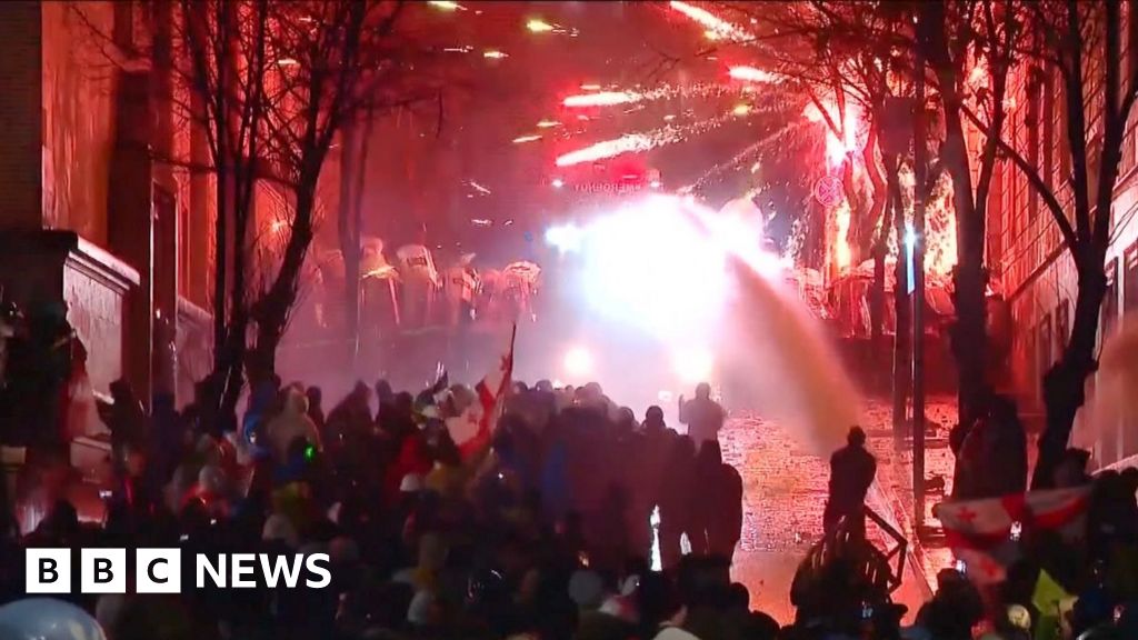 Fireworks shot at police and water cannon sprayed in Tbilisi