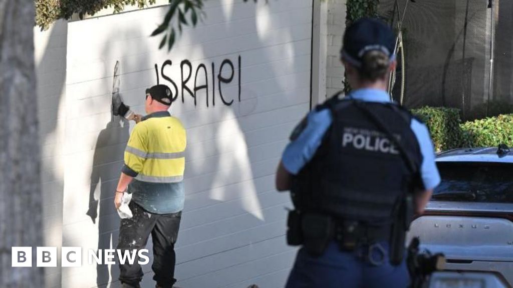 Australia PM condemns arson incident and anti-Israel graffiti