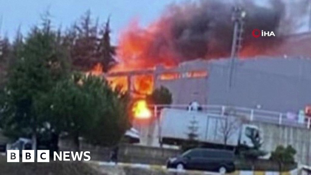 Twelve dead in explosion at ammunition factory in Turkey