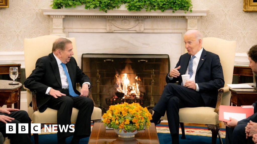 Biden meets exiled Venezuelan opposition leader