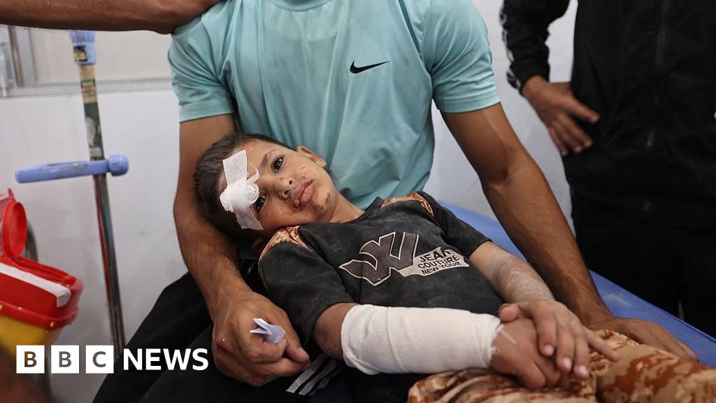 Gaza health system ‘stretched beyond breaking point’, WHO warns