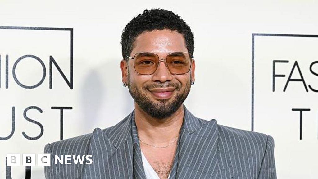 Jussie Smollett to pay $50,000 to Chicago charity in settlement