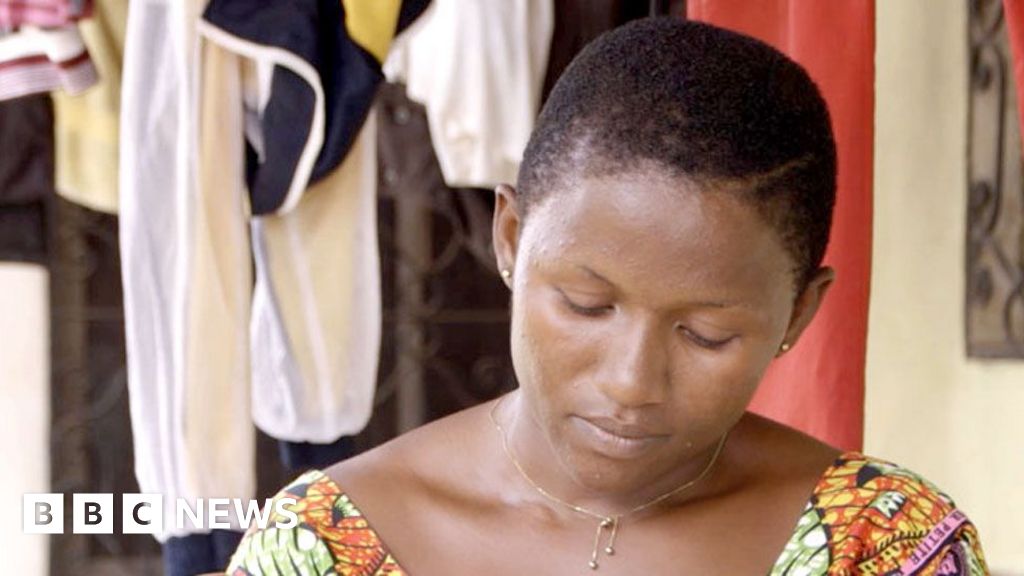 Trapped between anglophone militants and the army