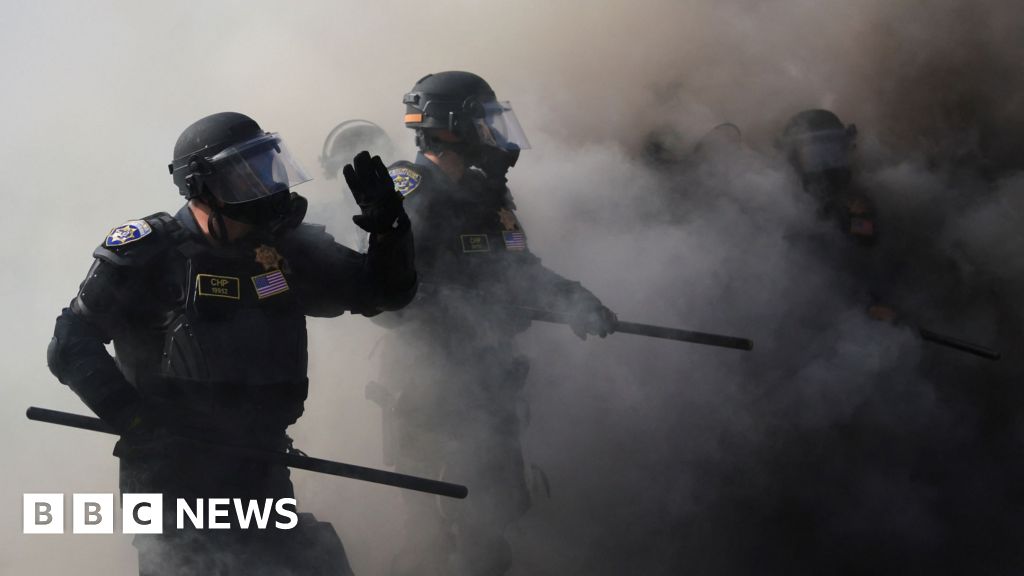 How the LA clashes unfolded… in 60 seconds