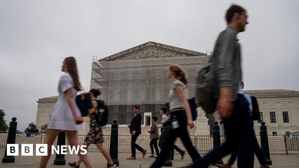 Supreme Court curbs judges’ power to block Trump’s orders in birthright citizenship case