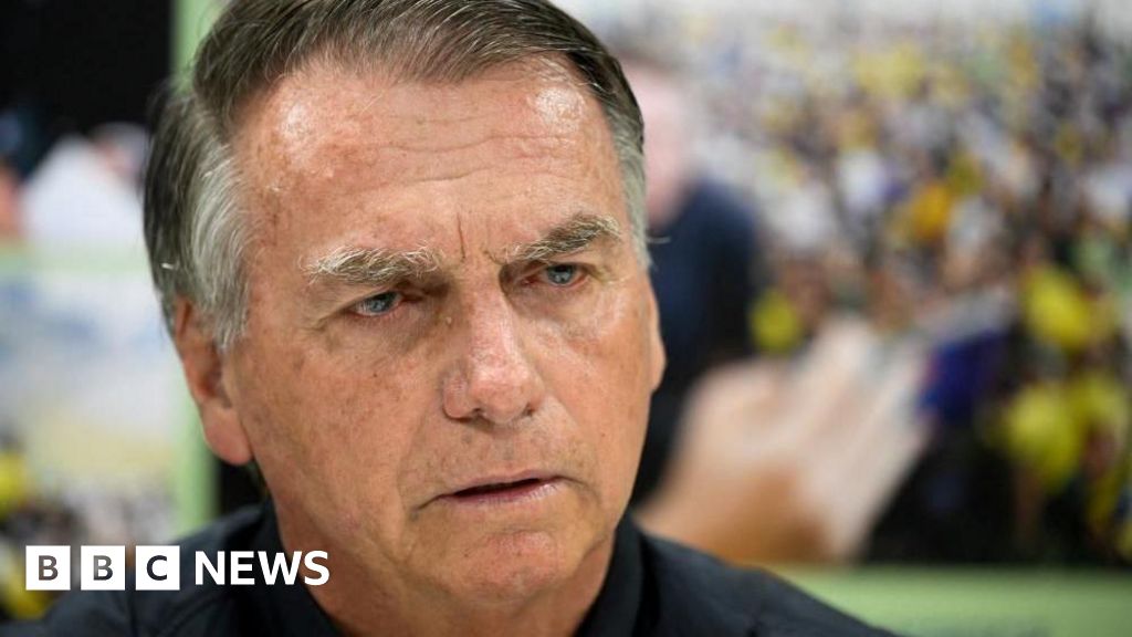 Brazil’s Supreme Court justice threatens to arrest Jair Bolsonaro