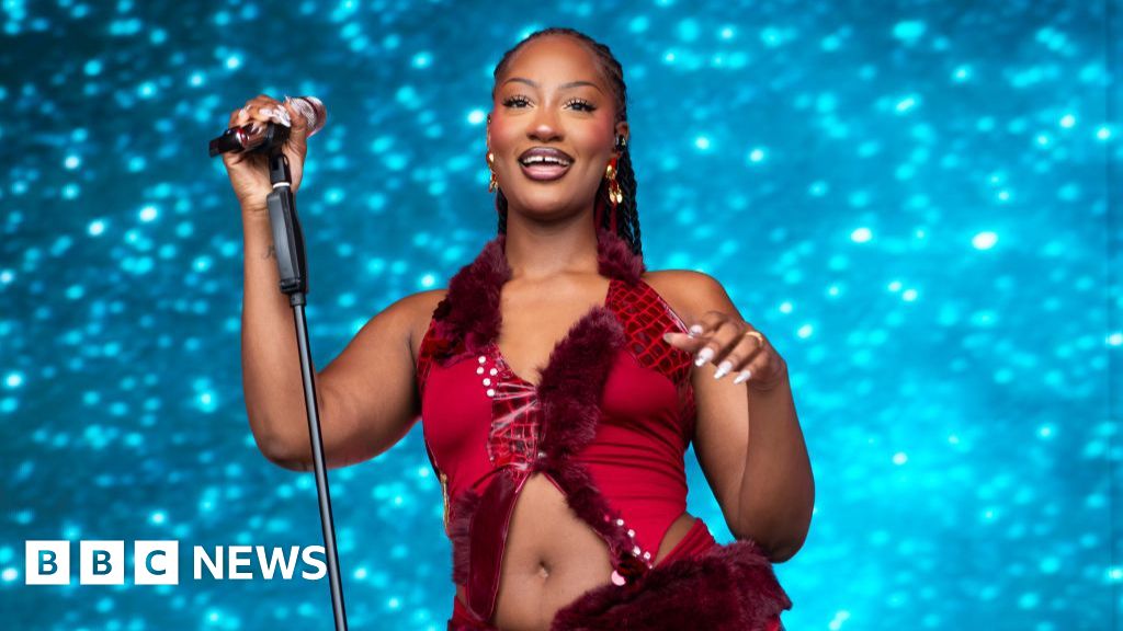 Nigerian Afropop star says ‘women are not respected in the industry’