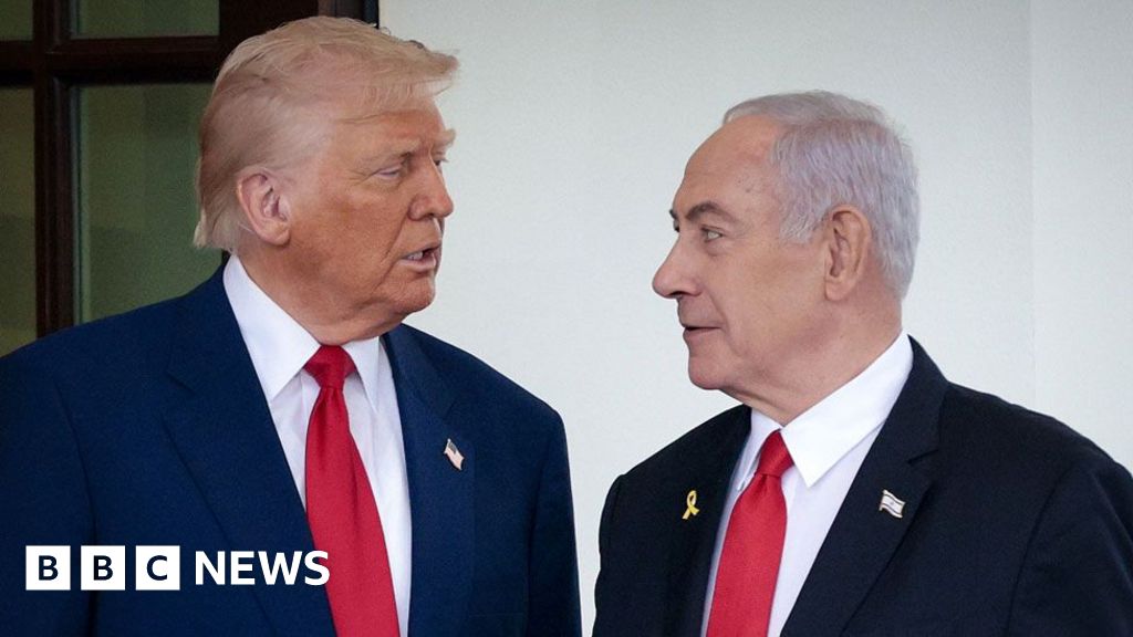 Hundreds of Israeli ex-officials appeal to Trump to help end Gaza war