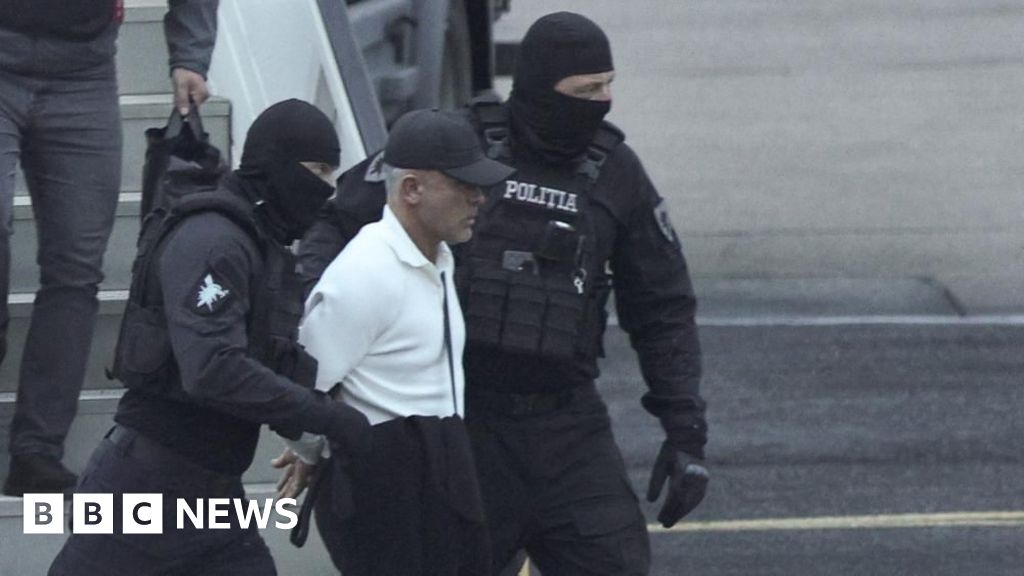 Greece extradites oligarch Plahotniuc to Moldova in $1bn fraud case