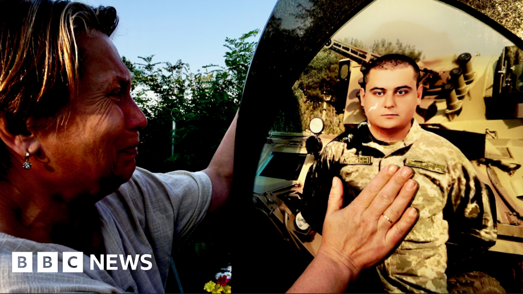 As Russian forces advance, Ukrainians in Donbas must choose to stay or go