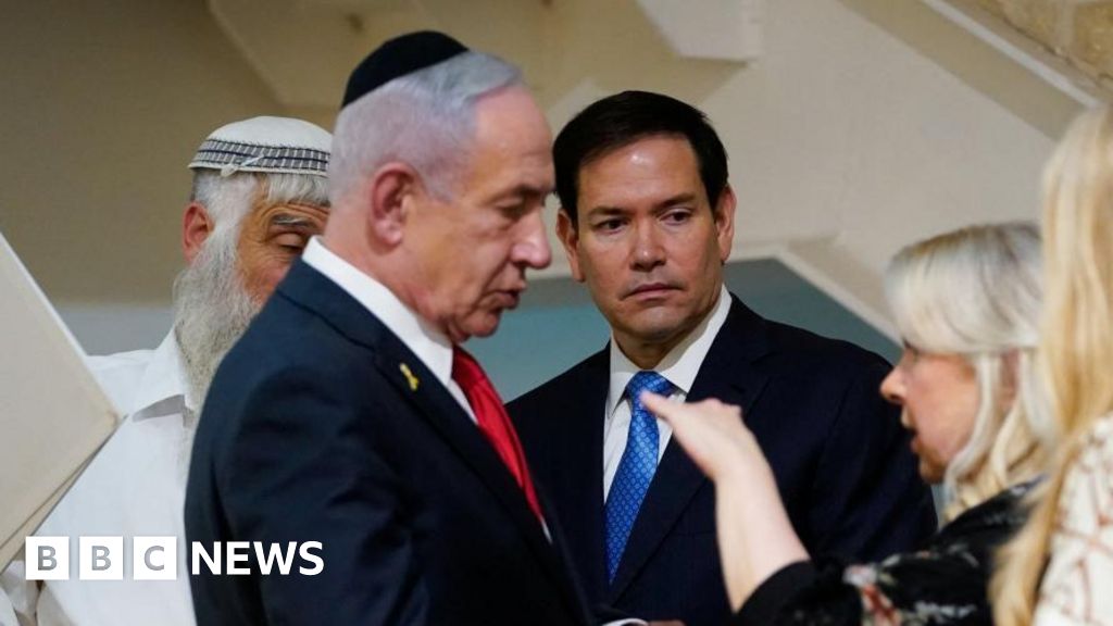 Marco Rubio in Israel as IDF destroys more Gaza City buildings