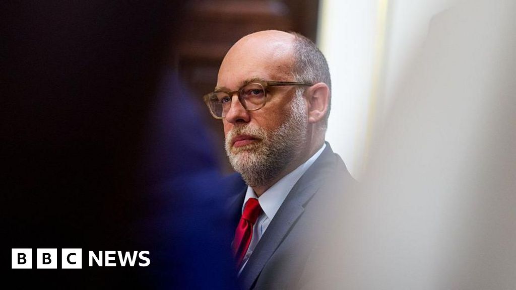 Trump administration issues layoff notices to more than 4,000 workers during government shutdown