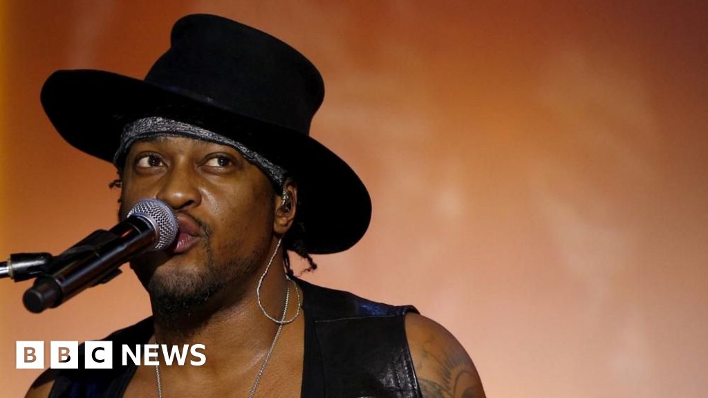 D’Angelo, R&B Grammy-award winning singer, dies aged 51