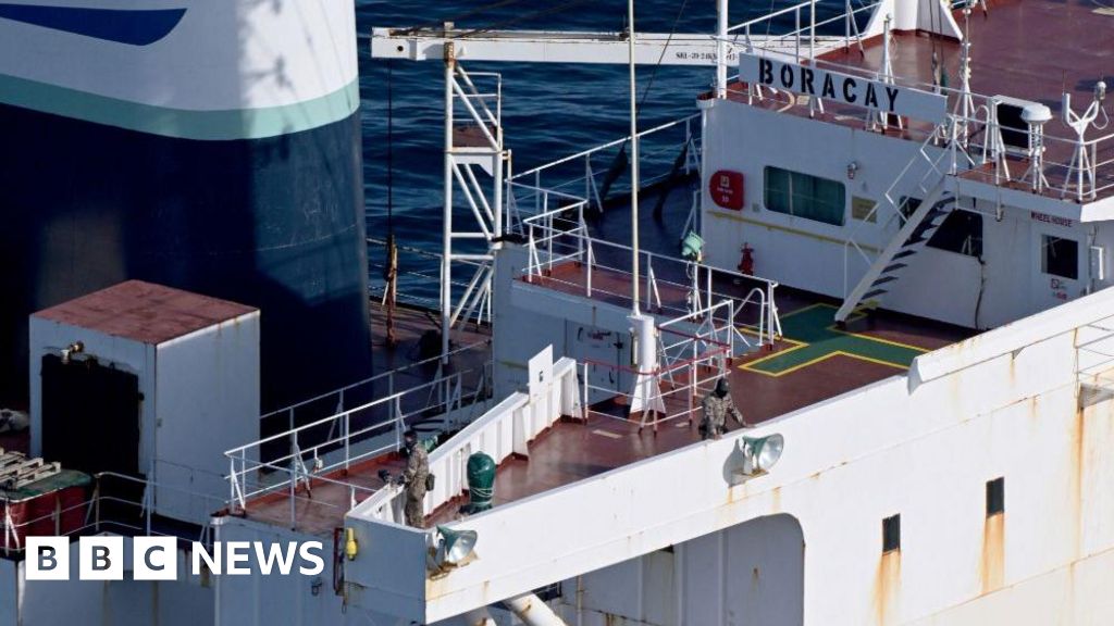 French troops board oil tanker linked to Russian ‘shadow fleet’